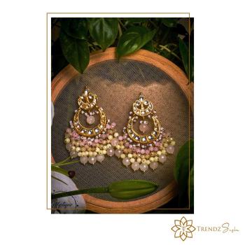 Luxury Apparels and Jewellery Store