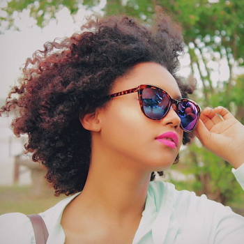 Foster Grant Case Study - Eyeglasses