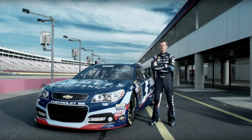 NASCAR Te Mueve - 360° integrated  Hispanic marketing