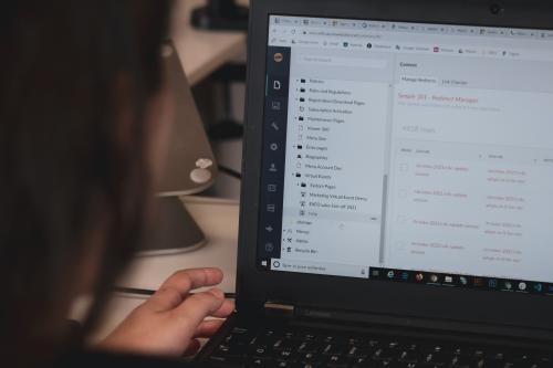 Developing specific functionalities for DMS & BPM