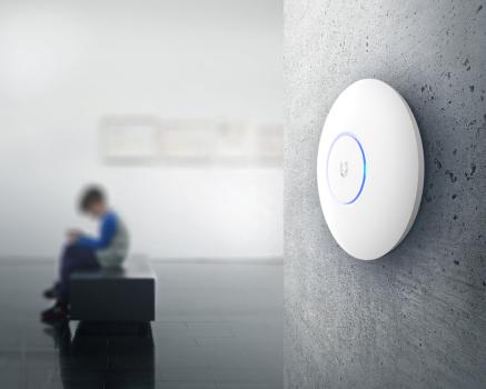 MOCAK / Social Wi-Fi solution